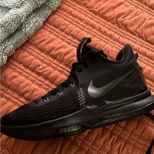 Nike LeBron witness